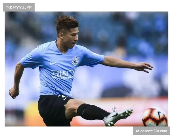 范博梅尔伤缺：埃因霍温战术体系关键环节受损